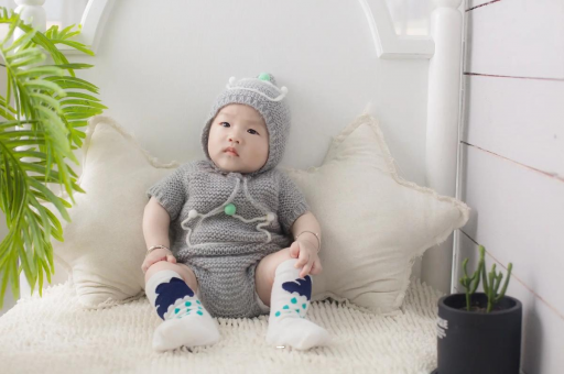 巴彦淖尔市八零甜妻萌宝宝